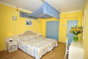 Hostal Hpc Portocolom Puerto Colom